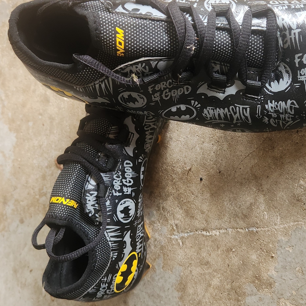 Batman Kids Shoes - Black and Yellow